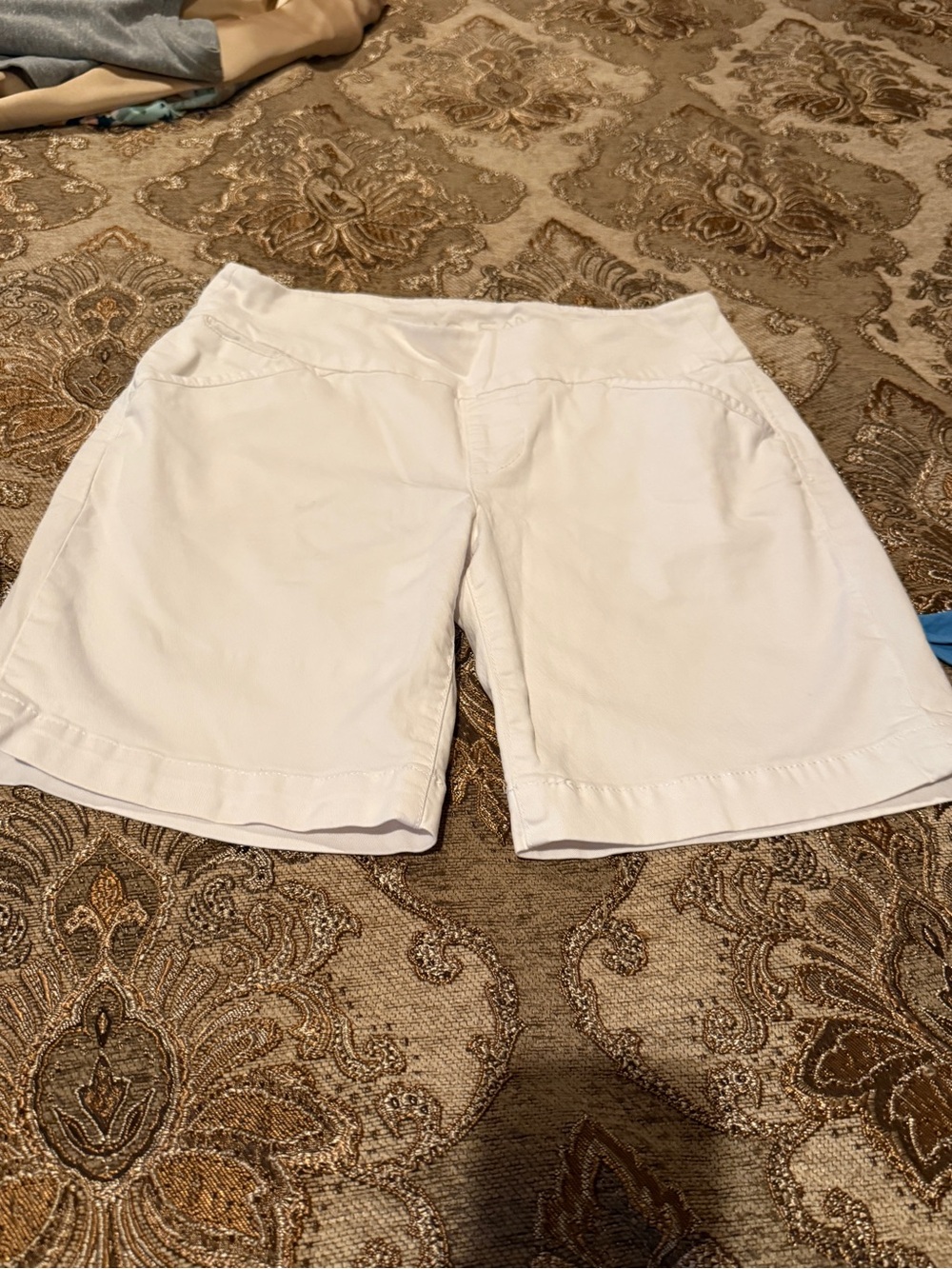 Jag Women’s  White Stretch Cotton Shorts